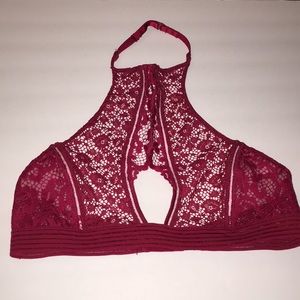 Victoria’s Secret Halter Bralette M